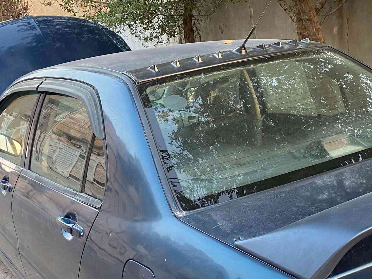سيارة ٢٠١١ اوتو بلادية.   تبديل دعاميات.  امامي وخلفي.  بيه جم قطعة بذيول الجاملغات صبغ.  جيراني رجع على الدعامية وبدلتها.   للمراوس بكرفان.   شعندك نزل. سعرها ٦٧ ورقة.  عليها طلب سنة.  للمصرف. صاحبها يسدد ويكفلك يالمكاتبة والوكالة.  مكانها زعفرانية للتواصل. خاص او وتساب *********** ابو محمد
