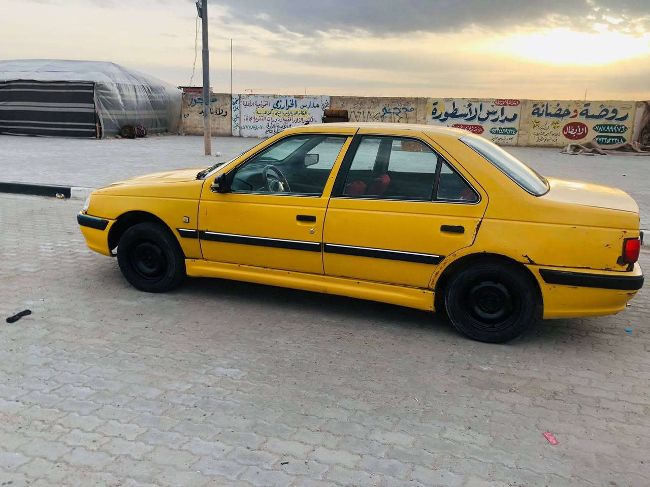 السلام عليكم بيجو بارص 2015محرك وكير جدد حداديه وكهربائيات كله جاهز رقم دولي بسمي تخم تاير توه شادهن السياره جاهزه من كلشي كبل للشارع عوزها بس تبريد مايشتغل سعر 37وبيها مجال للشراي مكاني البصره ابو الخصيب ***********
