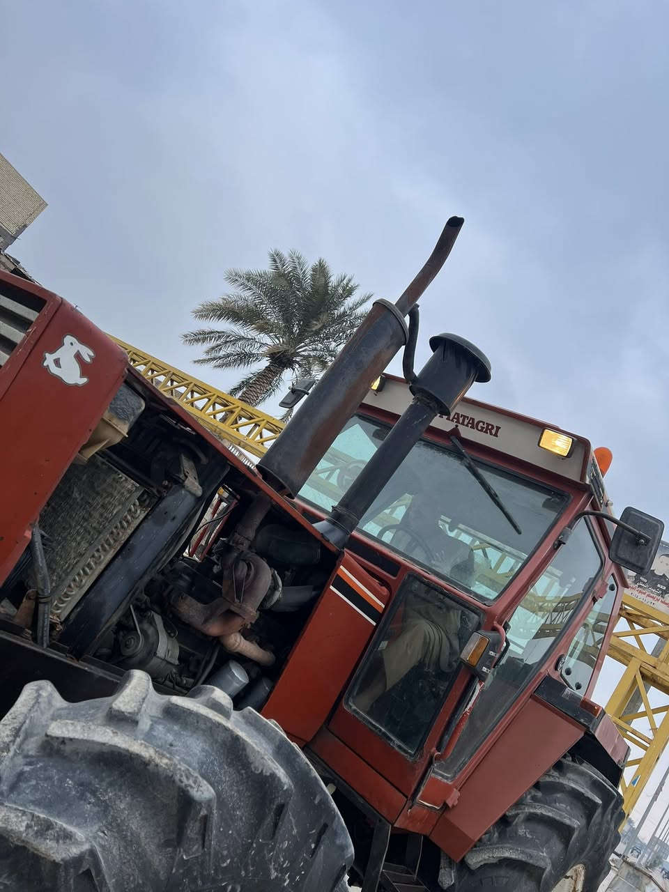 فيات130 رقم واسط لا صرف لا تبخير تخم تاير جديد جاهزة كاملة أكسنات وكير مامفتوح  تكمه عريضه  الاستفسار على هذا الرقم *********** ما متواجد على الفيس
