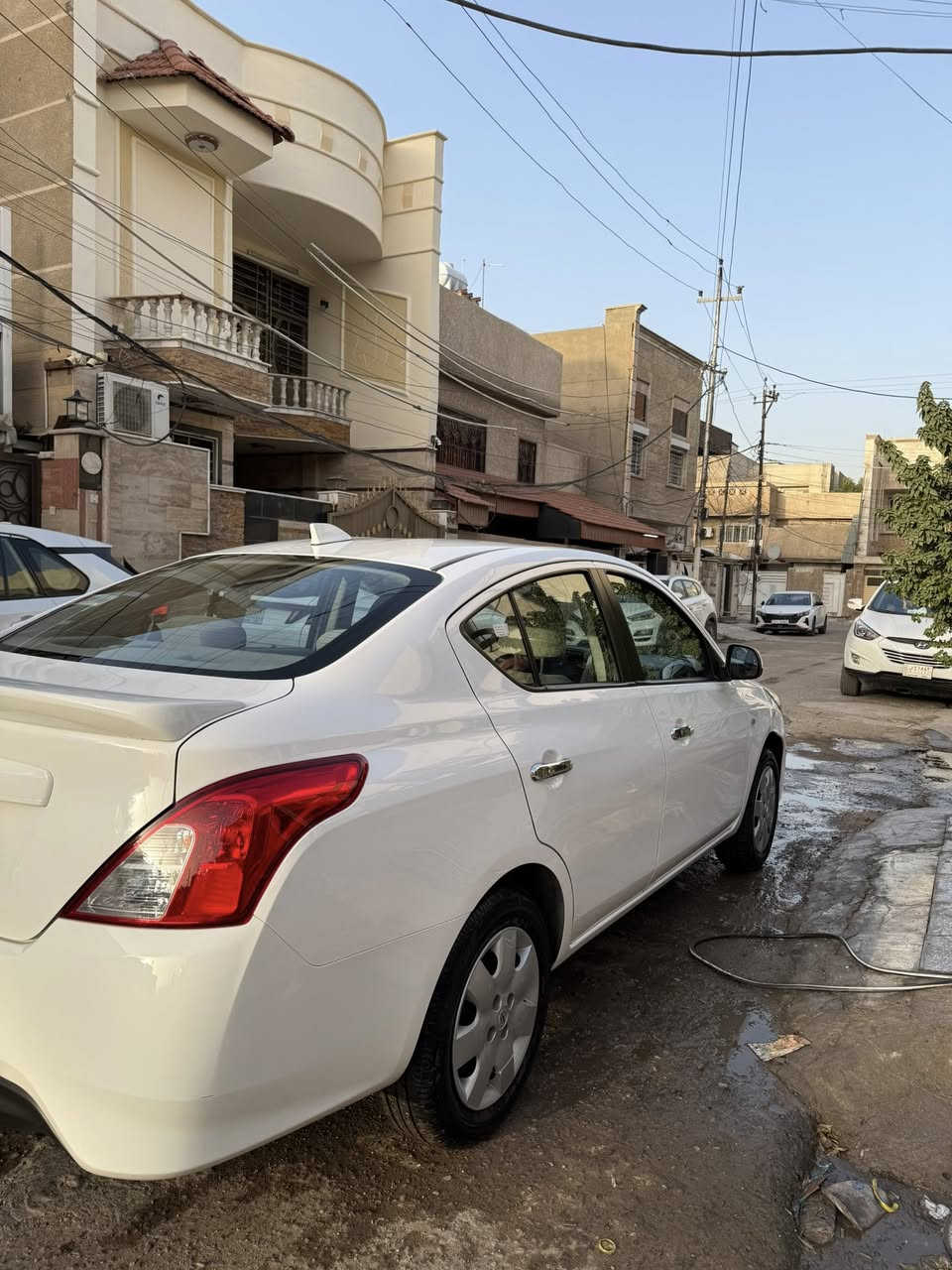 السلام عليكم
نيسان sunny 2024 هندي رقم بغداد ماشية(2635) الفين وستمية اخت الزيرو ضمان شركة السور مواصفاتها معروفة يدات نيكل ، سبايدر خلفي ، داخل بيجي ، تحكم ستيرن ، كامرة خلفية.  
بيها طخه وشخط موضحة بالصورة 
مكانها بغداد والسعر 132$ 
للاستفسار *********** بي واتساب

*المو شراي لا يكسر بالسعر وبالسوك كلشي موجود والزيرو مرقم بغداد معروف سعره
