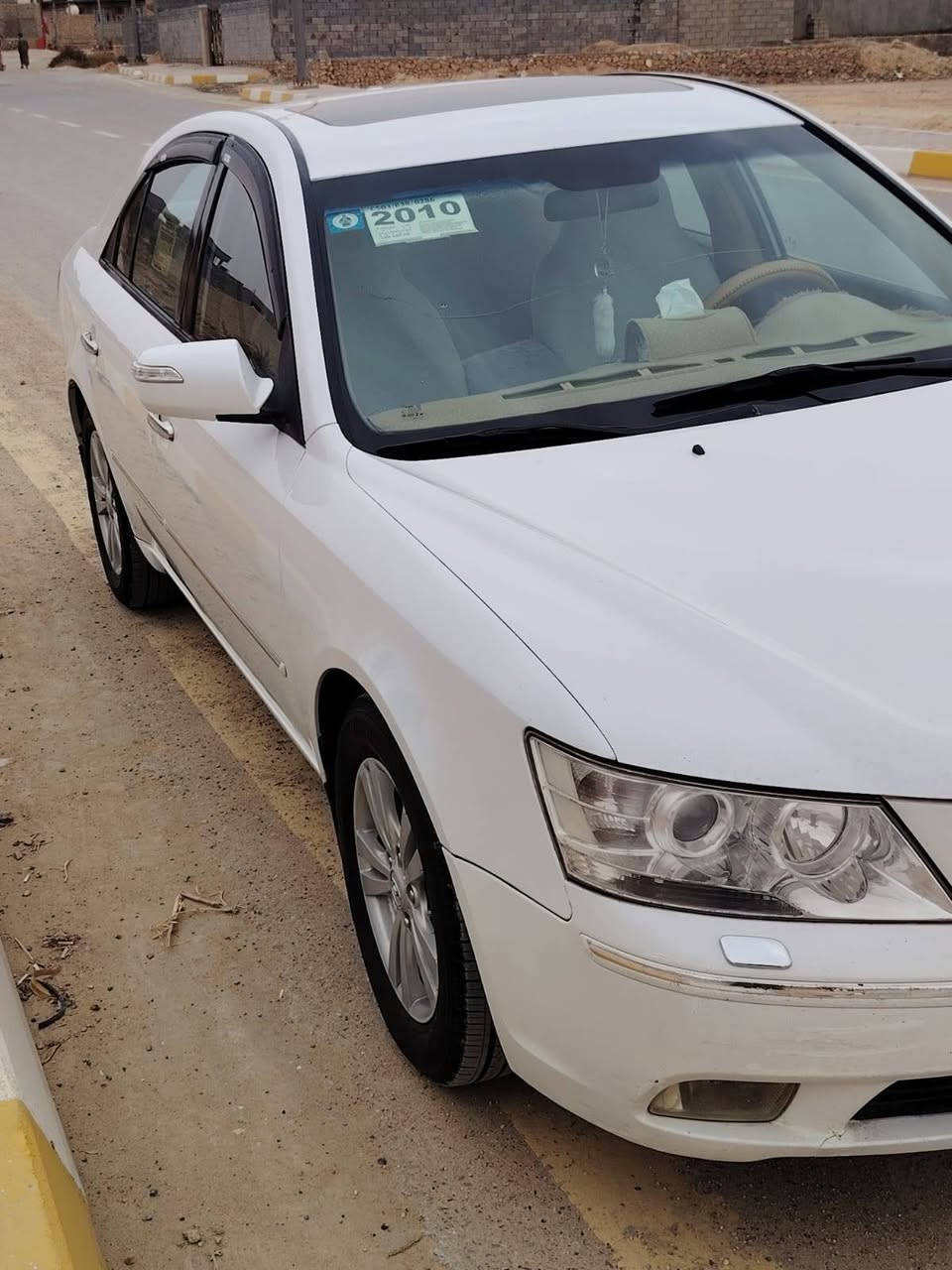 ر سلام عليكم  سوناته 2010خليجي محرك 2400بيهه قطعتين وملاحضات بصيطه بقيه كفاله رقم الانبار جديد مراوس لنتره عادي سعر 11ونص تحياتي ***********
