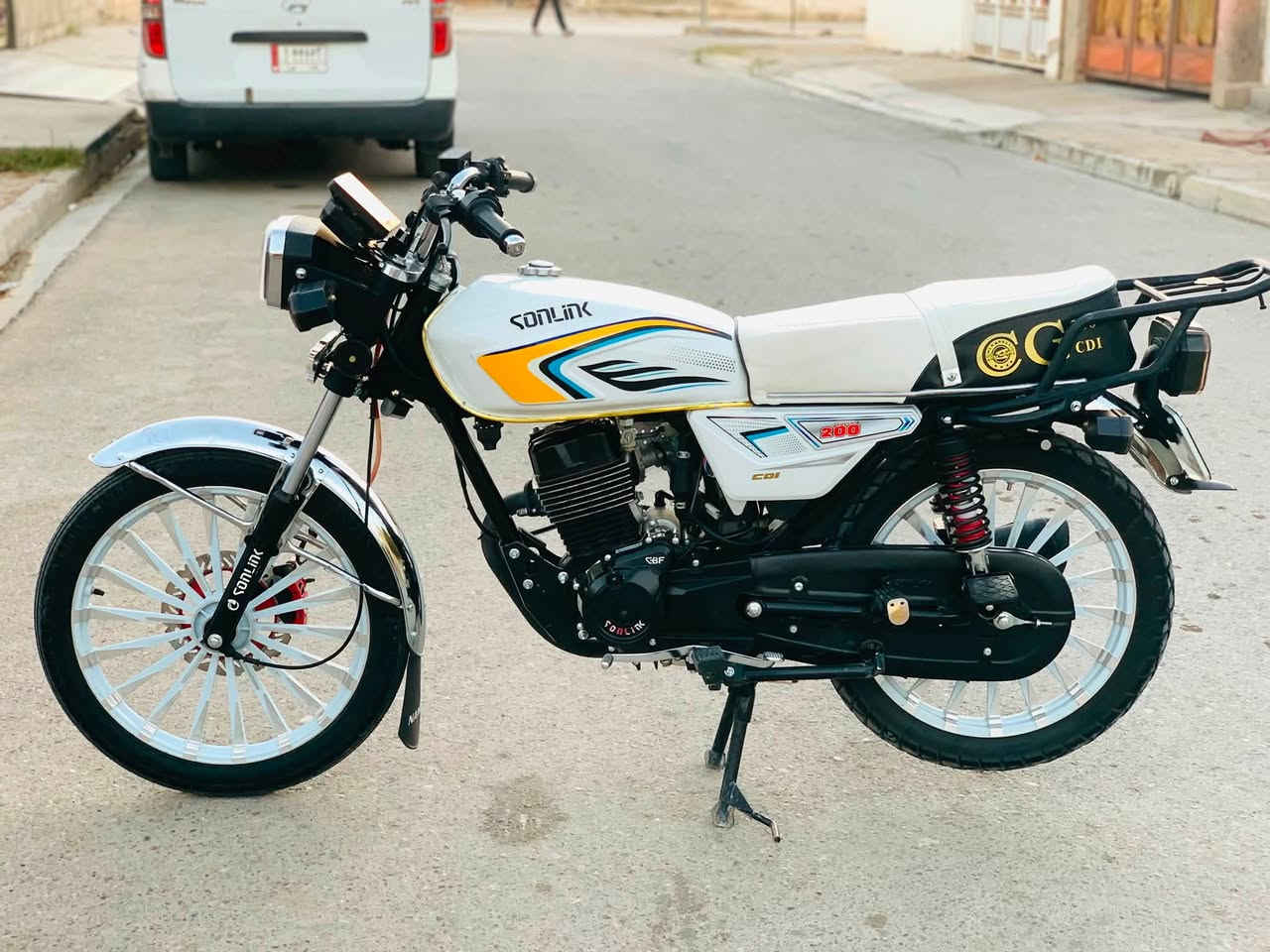 ادمن حب سلام عليكم
للبيع سونك 25محرك200زنجيل
سعر 900بي مجال
مكان العبيدي 
استفسار عل رقم
هاتف 📞 ***********
