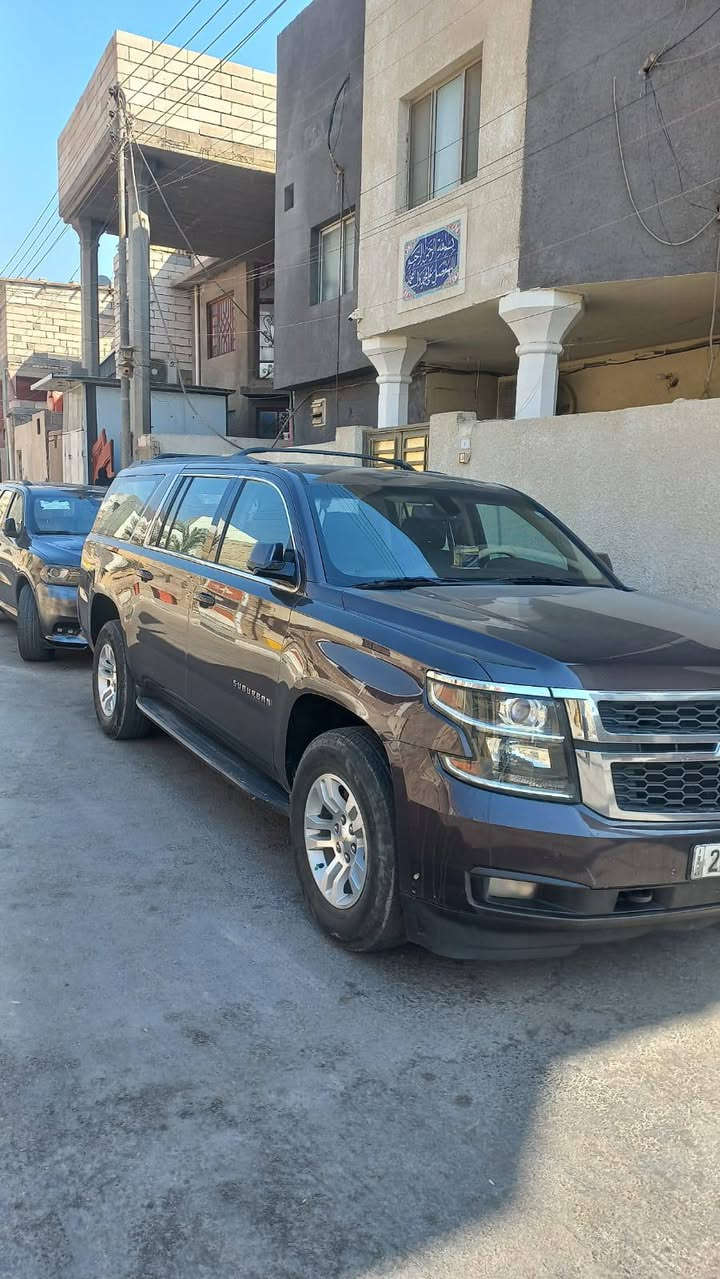 السلام عليكم سوبر بان موديل 16 نظيف مكفول من كلش بس بي خطه صغيره بباب خلف السايق خليجي اريده ب3 وبيه مجال السياره شرط السفر تاخذه اسافر بيه رقم خصوصي شاصي طويل عنواني بصره رقمي *********** اريد اراوس اريد ابيع اريد اجدد
