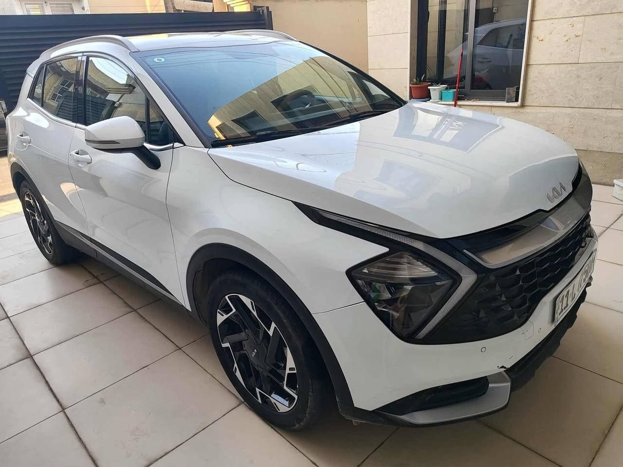 سبورتج 2024 
ضمان كيا الدولية العراقية و خاضعه للضمان

ماشية ٥٠ الف كيلو و قابله للزيادة 
مواصفات بيسك تدفئة كشنات و ستيرن
تبريد فتحتين 

232 ورقه و بيها شي بسيط 

***********

بغداد حي الجامعه
