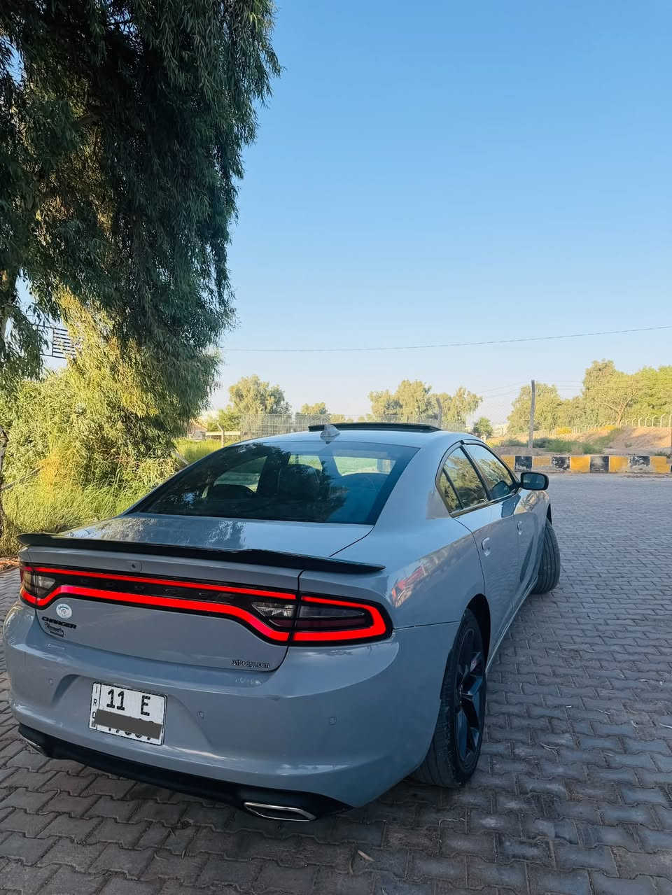 جارجرSXT PLUS 2021 بسعر مناسب 217 ورقه
السلام عليكم جارجر اس اكس تي بلاس فول مواصفات شاشه جبيره  فتحه و كشنات جلد كهرباء ستيرن كهرباء مواصفات السياره معروفه ماشيه ٧٤ الف السياره نظيفه وحلوه رقم بغداد باسمي السياره بيها جاملغ و بنيد بدون دواخل بشرط كير محرك شواصي لغود كفاله و بيها شويه بلجاملغ  الخلفي هنا صار بلعراق السياره حلوه و نظيفه سعرها 217 ورقه وبيها مجال عنواني ديالى بعقوبة 
***********
