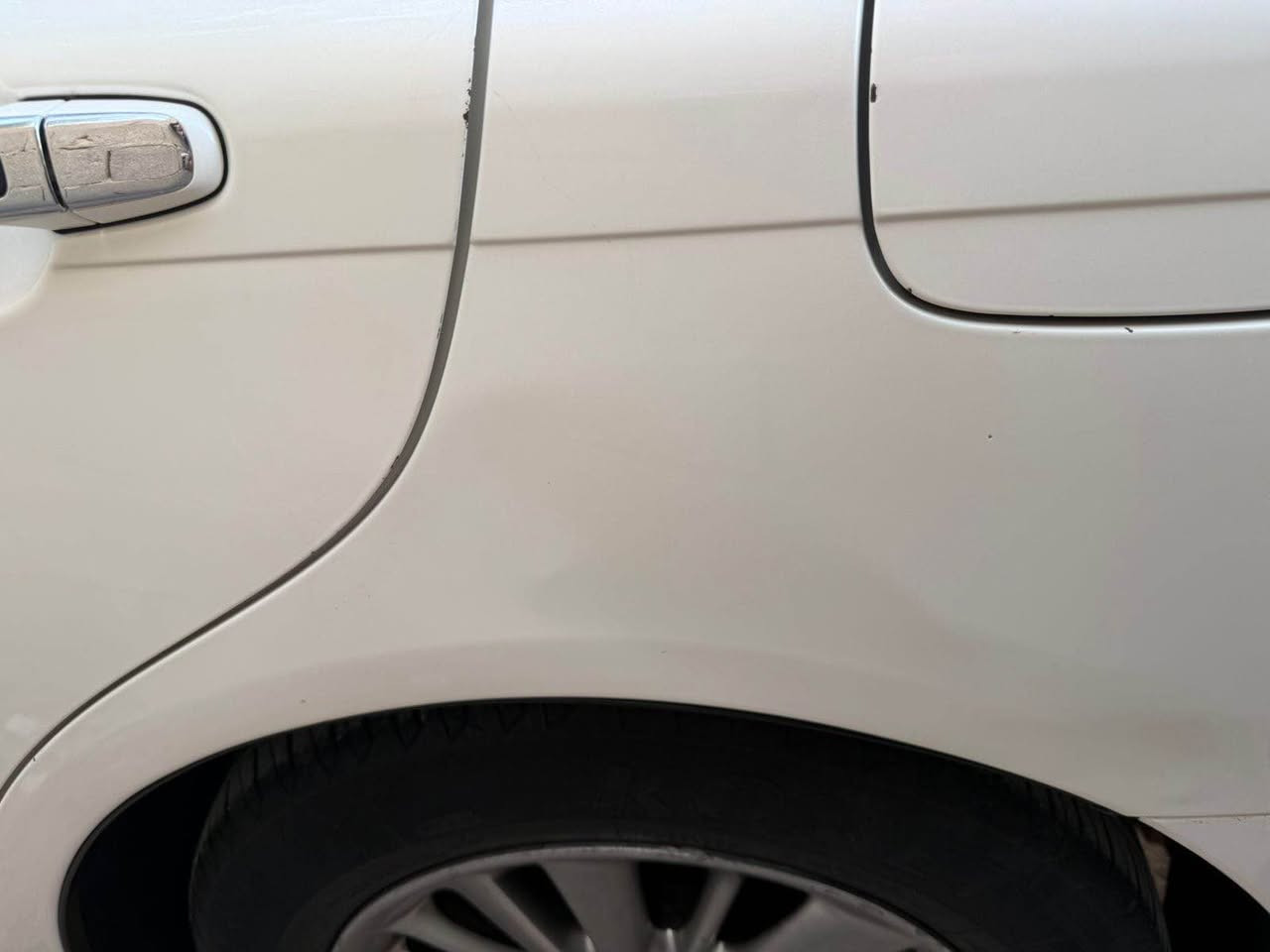 سلام عليكم 
سياره شاهين اثلت موديل 2004
شاصي 82 
مكينه3000
كير مكينه كفاله 
سياره كفاله بيها جاملع امامي صفحة سائق مبدل ول قطعه بلاد ونفس لون 
وبيها مدكر خلفي طعجه صفحة سائق
سياره 3دكم 
سياره حلوه ونضيفه وخير من الله
سعر: ١٥٠ بيها مجال قليل
رقم الهاتف:*********** البصرة, العراق
