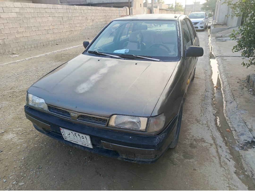 نیسان سنی1992 لدیە دفتربانزین بدون غرامة سعر33
