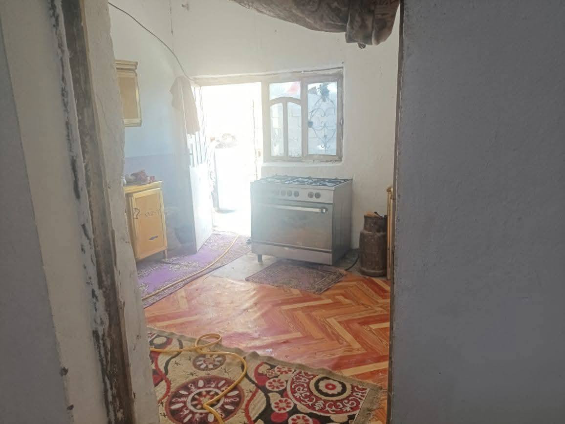 بيت البيع مساحه 300 واقع حال الستفسار اتصل عله رقم 
***********
