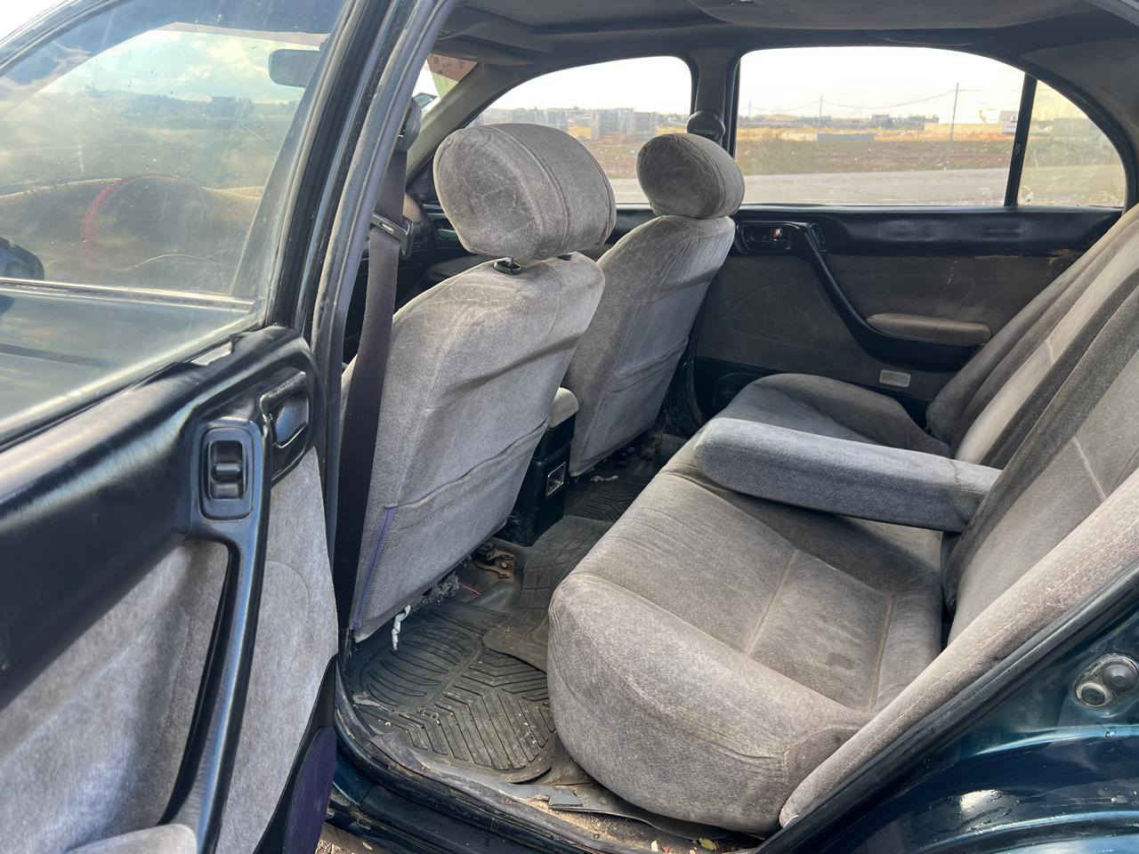 فرخ بطه موديل 92 رقم صلاح الدين الماني شرط الوكاله و
ترهم ب مقدمه زينه و بل شهر 
 التحويل كير ومحرك شرط السيارة حلوه حيل
  السعر 37وبيه مجال العنوان موصل كيارة اتصل و ادلل
***********
