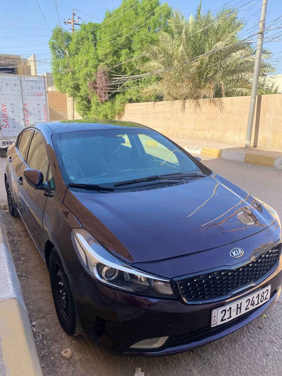 للبيع سياره فورتي 2017. رقم سلمانيه. سياره بااسمي. سعر 95وبيها مجال. شراي يتصل ع هذا رقم ***********
