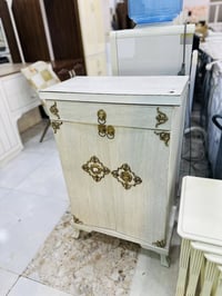 للبيع بسعر مناسب واتساب 07760947002