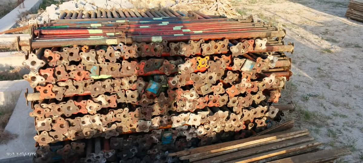 السلام عليكم جكات للبيع عجمان عدد ٥٠١ سعر مناسب للاتصال ***********
