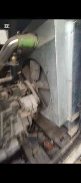 السلام عليكم 
مولد شتاير 12 ولف  175 KV
مكينه جديده 
راديتر جديده كاتم جديده 
كامله مكمل ما عده راس توليد محترك 
تريده عله وضعيته سعر 
 وتريده كامله وي راس توليد جيب وحمل 
سعر يختلف
 مكينه شغاله 
تواصل 
***********
متروكه بعقوبة
