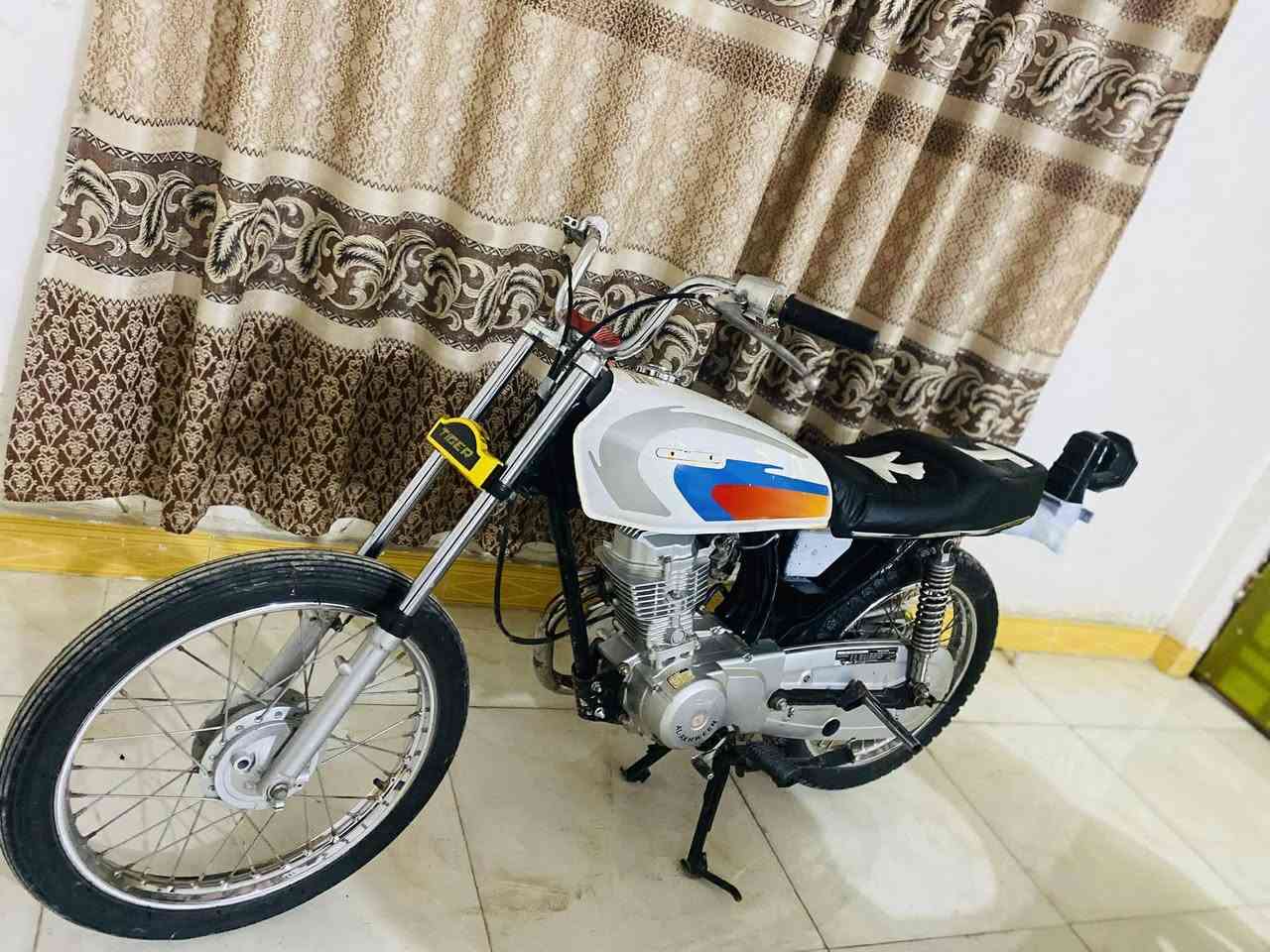 نامه للبيع  سوك شيوخ مكينتها مكفوله كلك سعر 550الف وبيها مجال مامتواجد بس ع هاذه رقم ***********
