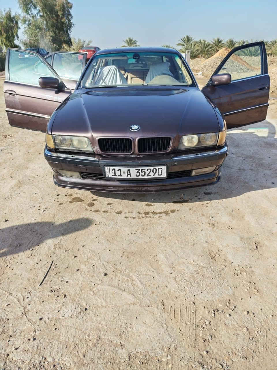 السلام عليكم ورحمة الله وبركاته
مكلف بل نشر
كاسح للبيع
730 مكينه 35حاويه جديده
موديل 95
رقم دولي الجديد بغداد
تحويل مباشر
سياره جاهزه وكامله
غرفه نضيفه فقط كشنات اماميه موكلش نضاف 
ميحتاج نشرح مواصفات معروفه
السعر 70 بيها مجال
مكان السياره حله
+964 774 821 0170


**إذا كنت صاحب هذا الإعلان وتريد حذفه لأي سبب، رجاءا أرسل رسالة إلى الدعم الفني**