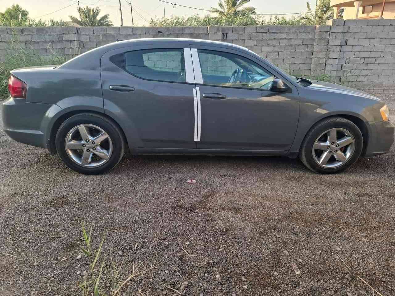 سلام عليكم اخوان دوج افنجر موديل 2013 بدون حادث السياره نضيفه السعر 85 الستفسار 
*********** العنوان بغداد جسر ديالى الجديد
