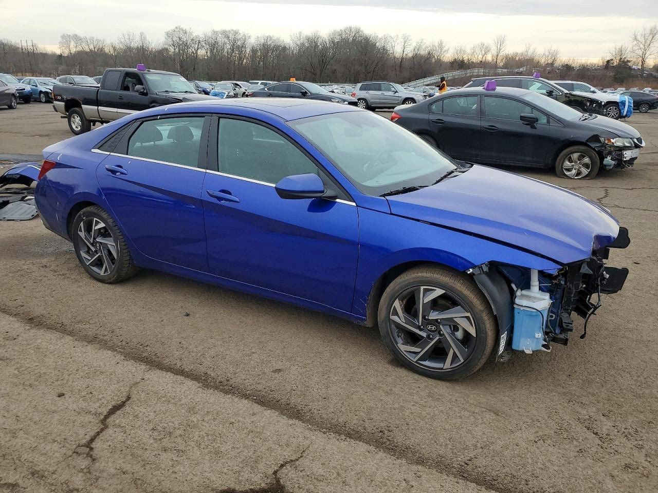 🚨 تنويه مهم
هذه السيارة معروضة في المزاد الأمريكي 🇺🇸
والمزايدة والشراء تتم عن طريق مكتب العز للمزادات الامريكية والكندية
🔥 دخول السيارات بكتاب شُهداء 
───────────────
🚗 نوع السيارة : 2025 HYUNDAI ELANTRA SEL CONVENIENCE
🚗 نوع السيارة : هونداي النترا 2025
📅 تاريخ المزاد :
💰 السعر :  Buy it now ($6,900)
📊 الممشى : 14 178 mi
🛠️المحرك : 2.0L, 4
🚙 الضرر : كما موضح في الصور 
⛽️نوع الوقود:- بانزين 
───────────────
🔥 مجاناً مجاناً مجاناً
📄 تقرير كارفاكس مجاني بدون أي مقابل
───────────────
🚗 سحب السيارة خلال 24 ساعة من وقت التسديد
💸 حسابات مخفّضة وعمولات أقل من السوق
───────────────
🚢 الشحن متوفر من:
🇺🇸 🇨🇦 جميع الولايات الأمريكية والكندية
➡️ شحن مباشر إلى العراق
➡️ العقبة – جبل علي – ميرسين
───────────────
🛃 تخليص كمركي كامل من ميناء أم قصر
🏔️ تخليص كمركي إلى إقليم كردستان
🇯🇴 شحن مباشر إلى عمّان (العقبة)
🇹🇷 شحن إلى ميناء ميرسين – تركيا
——————
العنوان :- الأنبار- الحبانيه - قرب جسر الصديقيه
📞رقم الهاتف : ***********
📞رقم الهاتف : ***********
