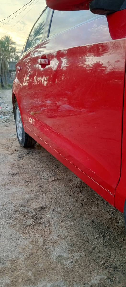 السلام عليكم للبيع شيري فلاوين مديل 2013 كير ومكينه كورله مكفولات سنويه الـ 30 رقم بابل انكليزي سياره  جاهزه من كلشي كهربائيات كله شغاله حداديه امامي وخلفي جديد تخم تاير جديد سياره سنتر لك ريموت السعر 38 اي استفسار اتصل على هذا الرقم *********** مكان الحله مركز مدينه اخوان السياره  خير من الله  اذا اكو مراوس اراوس حسب القناعه
