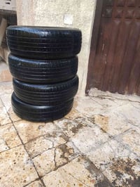 تخم تايرات حجم 15 سعرهن 50 الف مكاني بغداد الرقم 07711054727