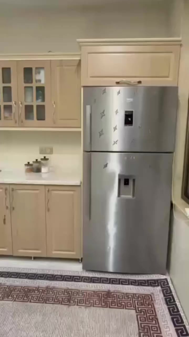 سلام علیکم ،کاونتڕ ابوسلە   خشب بالن بریس   9  امتار  صطحە مرمر اصلی   مع الغراض  کلە   ملیون  فقط   وبها مجال  
طباخ نضیف وجدید  ،ساحبە ،،فرن   ،غسالە صحون شغال


**إذا كنت صاحب هذا الإعلان وتريد حذفه لأي سبب، رجاءا أرسل رسالة إلى الدعم الفني**