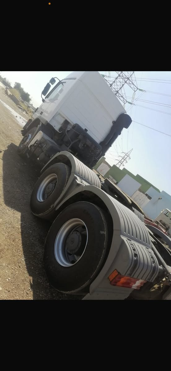 سلام عليكم اكتروز البيع مديل 2005 موديلة مكينة 48 لاصراف لاتبخير شاصي 33 سيارة خليجية كير كهربائي مجموعة اجيئف خمس فحلة تخم تاير سيارة مكفولة كفاله عامة اتصال ***********
