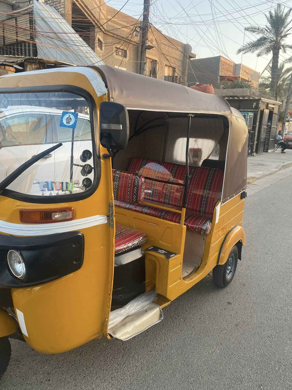 السلام عليكم تكتك ٢٠٢٠ جاهزه كير مكينه صدر تخم تاير صليب جديد كلج جديد كهربائيات كامله رقم بغداد ب اسمي كبل للشارع مكاني بغداد حي العامل السعر ٦٧٥٠ وبيهه مجال رقمي ***********
