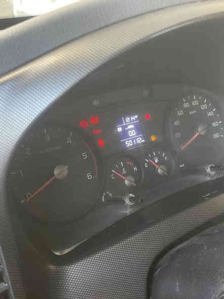 كيا فحل موديل. 2022شكل. ٢٣سياره. جديده. مكفوله من صبغ وتبديل بوضع شركه. محوره تاير خلفي. ١٤تخم تاير. تانكي كاز محور. ١٢٠لتر.  
بلاديه. بوضع شركه.  
سعر ١٨٠$
عنوان. بغداد. ليوسفيه. ناحيه الرشيد.  

‭٠٧٨٧ ١٣٧ ٧٣٩٧‬
