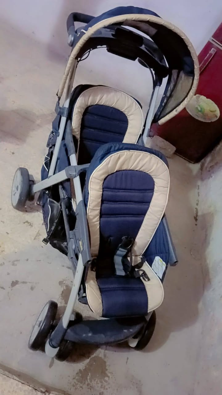 للبيع عربانه مستعمله قليل جديده 130بغداد مدينه الصدر ***********

