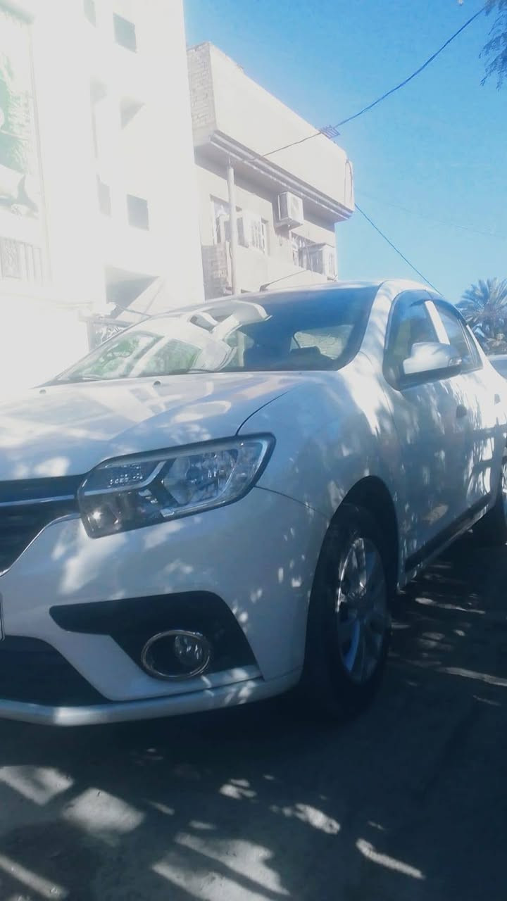 سلام عليكم رينو سنبل موديل ( ٢٠١٩) رقم دولي بغداد بسمي سياره مكفوله كافاله عامه من اي قطعت تبديل اوصبغ محرك كير كفالة شرط ممفتوحات على وضع الشركه سعر (٨٢)$ مكاني بغداد غزالي  وهذا رقمي ( ***********)
