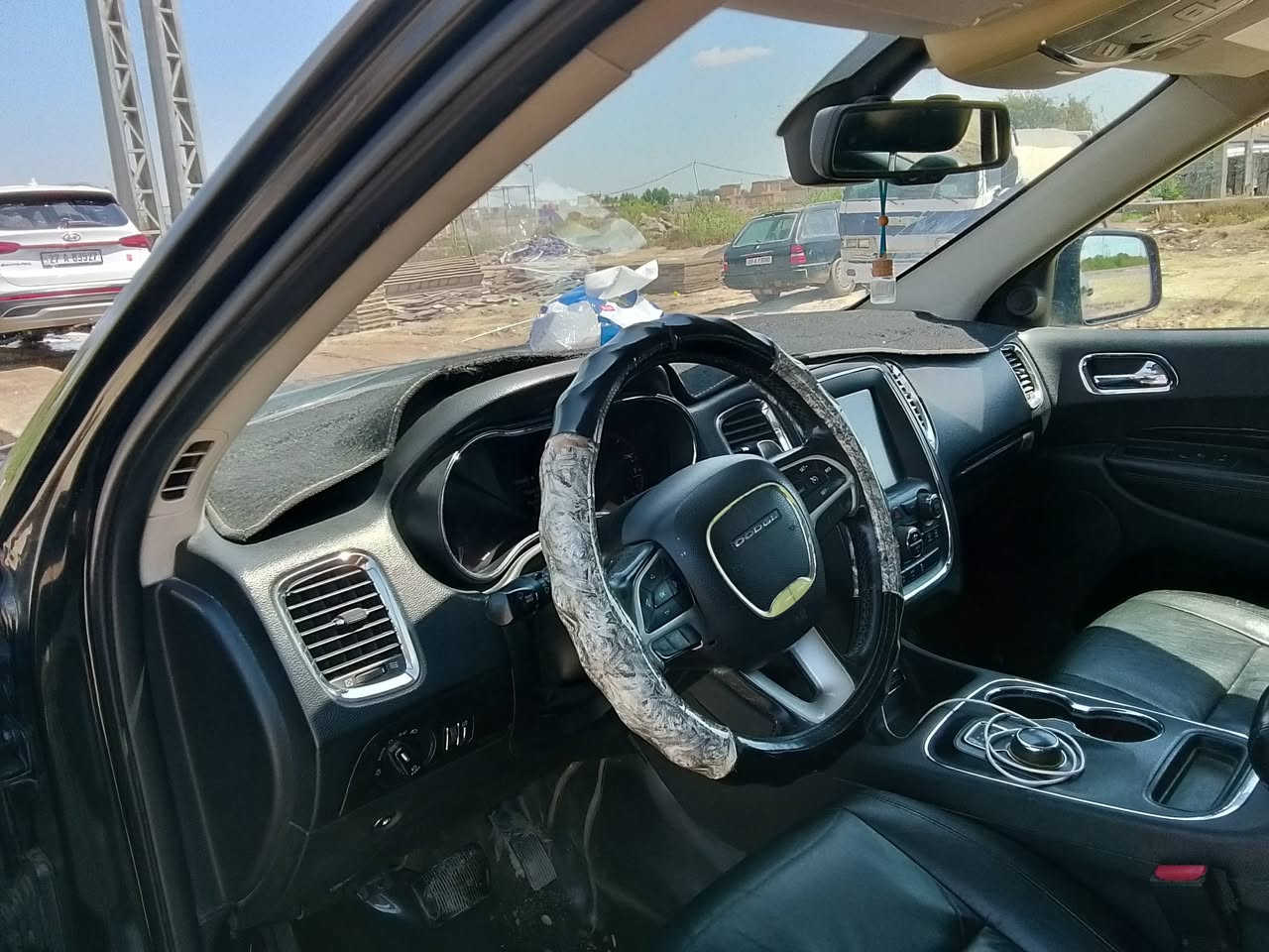 السلام عليكم
دورنكو 15 بغداد أصل 
فول عدى الفتحه حادث جاملغ وبنيد ورشات بلجانب جاملغ خلفي مكانه ناصريه تحويل وين ماتريد سعر 175 رقم ***********

*********** واتساب
