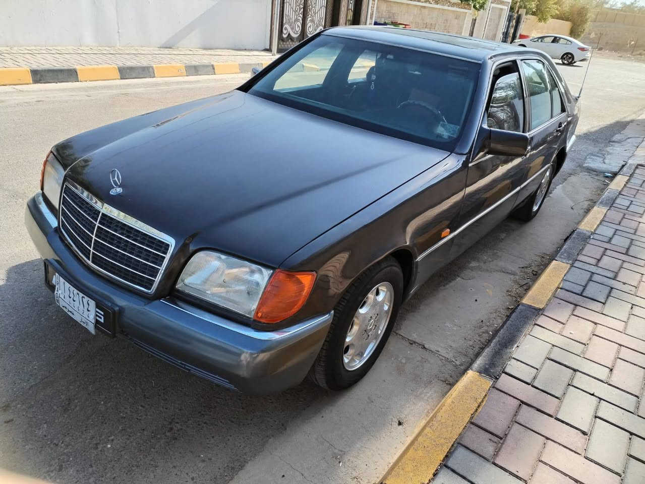 م
مارسيدس شبح موديل 92رقم انبار كير ومحرك ففتي 2500ضررها حرك بجاملق لخلفي مثل ماموضح بصوره تخم تاير باتري صدر جديد اتكفلك سرقه وعشائر تحويل ثاني يوم. سياره يرادلها شويه ترتيب مراوس حسب لقناعه او بيع معروضه ب55وبيها مجال بصيط ***********مكاني لانبار حصيبه الشرقيه
