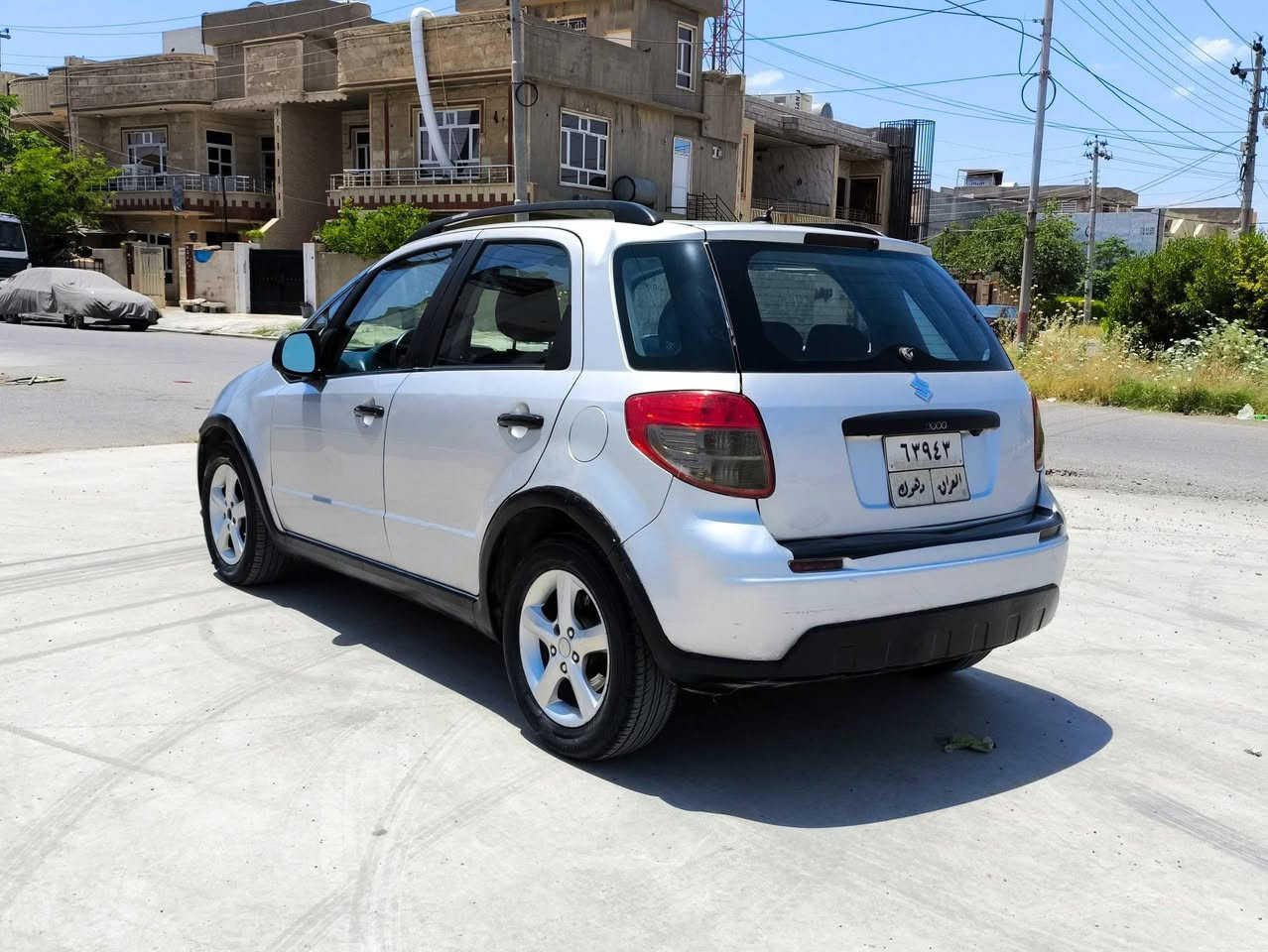 سازوکی SX4  مۆدیل 2008  تۆماتیک  
گێڕ و مەکینە و تەبرید بەشەرت
 تەحویل و  غەڕامە بەشەرت‌ بەناو خۆمە
  سەنەوی  بەسەرچووە 
 مواسەفات: 
 مەکینە گەورە و  ABS و شاشە ئایپاد  و دژە خلیسک و   وگێڕتۆماتیک و  سوکان ڤۆلیۆم  و چوارجام کارەبا و     و قفڵ مەرکەزی  ...
ڕەقەم دهۆکە و لەشاری هەولێرە 
 تەنها سێ پارچەی پیشەوەی سبوغە
 وچوار تایەی تازەی لەژێردان 
سعری 43 وەرەقە و مەجالێکی کەم

***********
