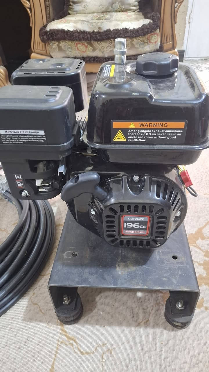 مضخة انوفي ٢٠٠ بار ١١ لتر محرك ٦.٥ حصان
جديدة غير مستخدم أخذتها مايقارب صار ٢٠ يوم 

العنوان المحمودية هاتف( *********** )
