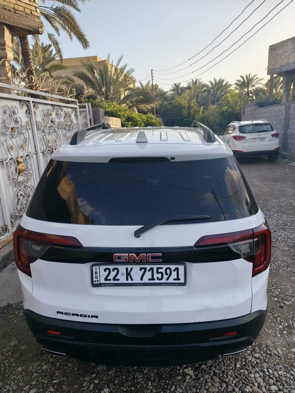 جي ام سي اكاديا 2021 
محرك 2000 تيربو 🔥🔥
السعر:220 وبي مجال 
 فول slt 
المواصفات 
بانوراما 
بصمه 
شاشه كبير 
بصمه ابواب اربعه 
جنطه كهربائية 
هاند بريك دكمه 
تدفئه ب الكشنات
تبريد ب الكشنات 
7 راكب 
 داخل جلد اسود
 كشنات ملكي منفصل 
كير دكم 
تبريد مركزي 
اشاير ب المري 
نقاط عمياء 
والسياره بعد بيها هواي مواصفات 
رقم اربيل ب اسمي 
الاتصال و واتساب:***********
