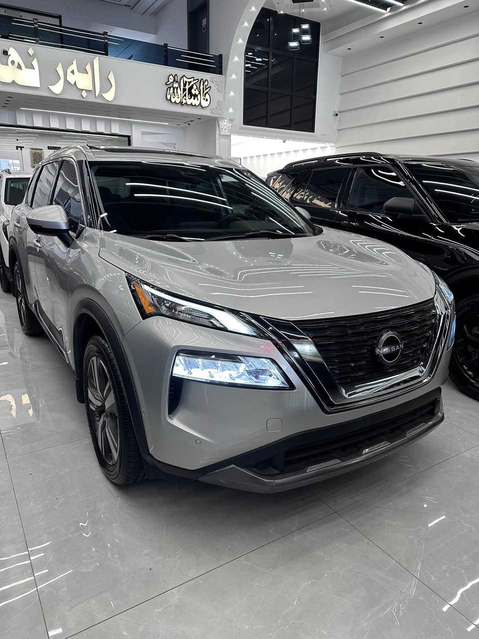 نيسان روج موديل ٢٠٢٣ مواصفات SL فول فول ماشية ١٦ الف سيارة كلين بدون صبغ بدون تعديل بدون رقم شانصي موجود ايرباك سعر ١٨٨ ورقة مكان السيارة اربيل *********** آسيا *********** كورك
