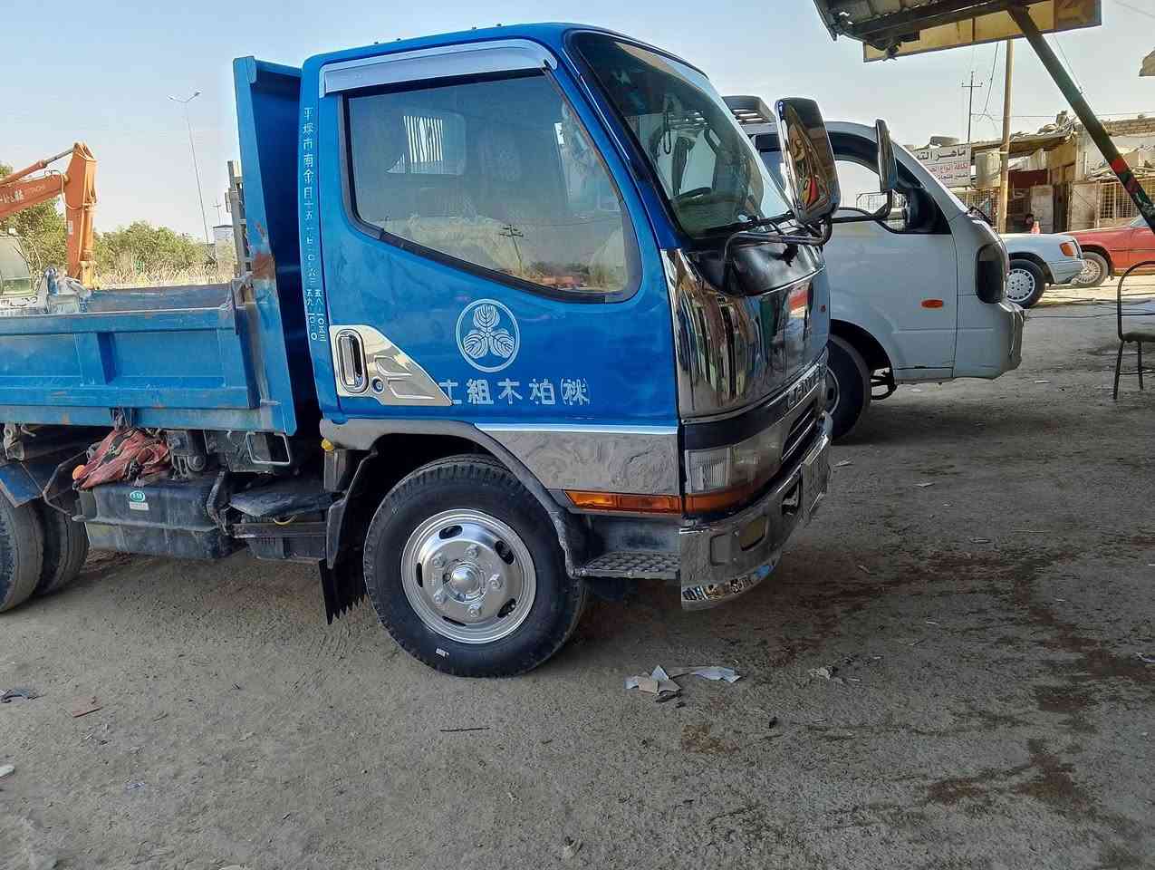 سلام عليكم كنتر بزون للبيع مكفول كفاله عامه موديل 96بسمي رقم بصره رقم نكليزي سنويه جديده ستفسار ***********مكان سياره قلعة سكر ناصرية
