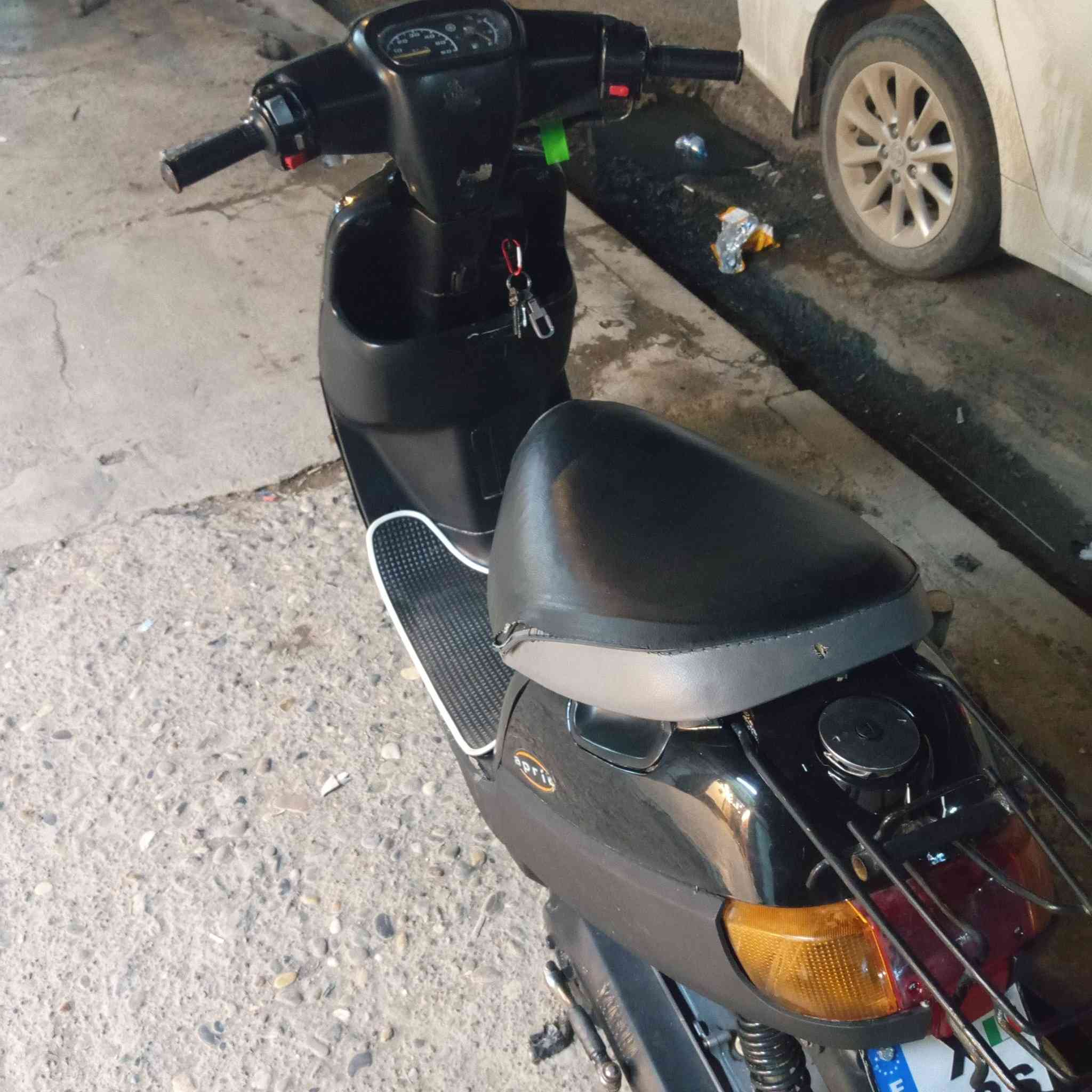 درجه بوتين حديث قفل ويه الجوزه  لايت زنون+سكن ازك لتات الوره كلهم شغالت حته مال رقم المكينه شرط شاصي شرط الكيج شغال+مال بنزين هم الحساس مال سرعه شغال من يعبر ٤٠ يرمش اكسل شرط تيات +ويل جدد المطور شرط جديد سلف شغال /ملاحظة/تجي تشوف ابعينك وتشلع عيوني (السعر 360)وبي مجال قليل ✍️العنوان موصل ايسر حي الكرمه أو شقق الخضراء،***********
