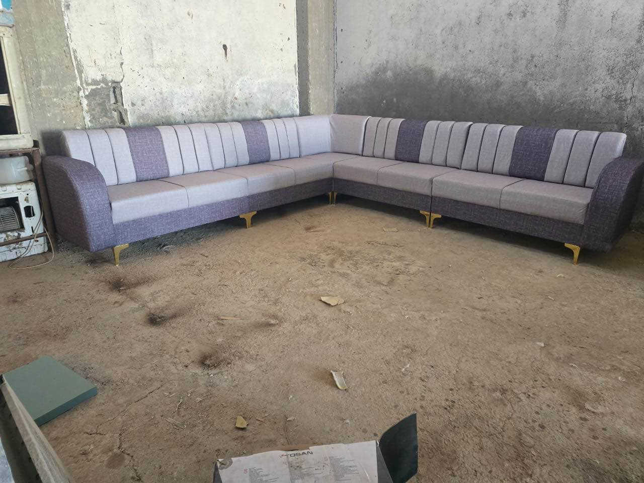 ديوان١٠مقاعد  تزكام معملنه ب٤٠٠الف بس ضمان ٥سنوات وضمانه مكان المعمل الديوانية حي الامين مقابل حسينيه سفينة النجاة*********** ديوانية, القادسية
