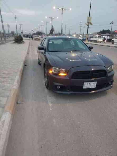 السلام عليكم جارجر  مكفوله من لضربه 14 مسجله 15 مصبوغه لجماليه
مكينه وكير وحداديه وتخم تاير جديد وتبريد ثلج وكهربائيات كله شغاله  
السعر \125
الرقم 
***********
