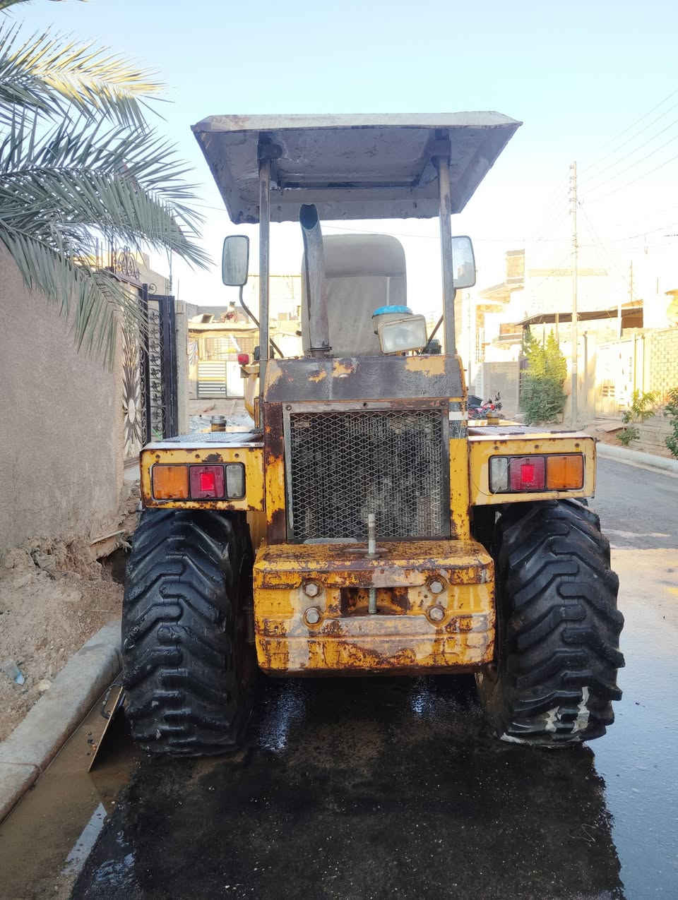 سلام عليكم شفل مسيوبوشي شغال وجاهز للبيع والعمل حجم 50 والشفل منفيس اوراق كامل أصولي 
***********/العنوان كربلاء
