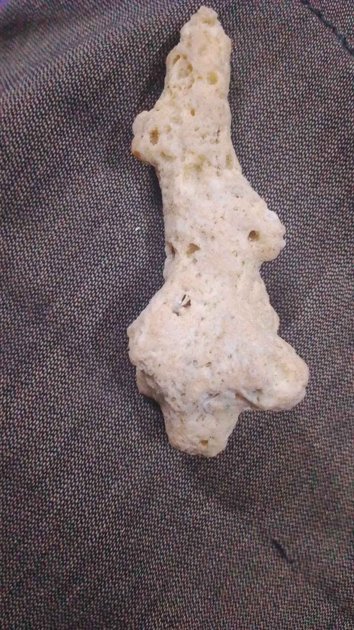 السلام عليكم مجموعة احجار وخواتم حجر اصلي كلمن وسعره اسعارها مناسبه اليحب يطب خاص بغداد الشرطة الخامسه ***********
