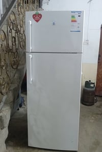 ثلاجة ايطالي نضافه فول سعر 160 07712139299