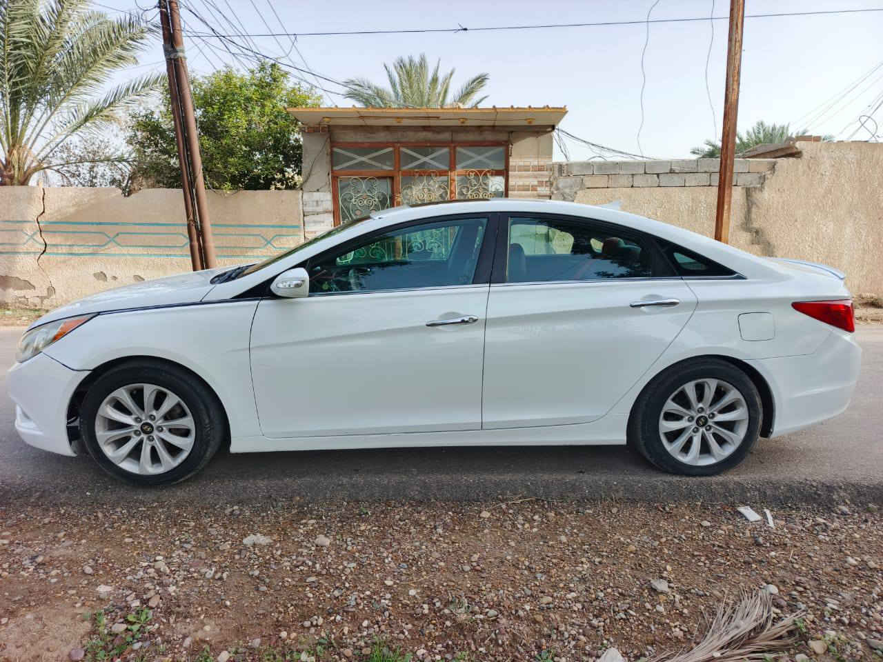 السلام عليكم سوناتا 11 وارد بيها كم قطعه صبغ السونار مرفق بدون دواخل بدون معجون صبغ اثر تكشير وشخوط كير مكينه تبريد صدر امامي خلفي فووول مواصفات هزه وسنويه جديده بسمي السعر 105وبيها مجال مكان السياره بغداد ابي غريب ***********
*********** 
يرهم مراوس
