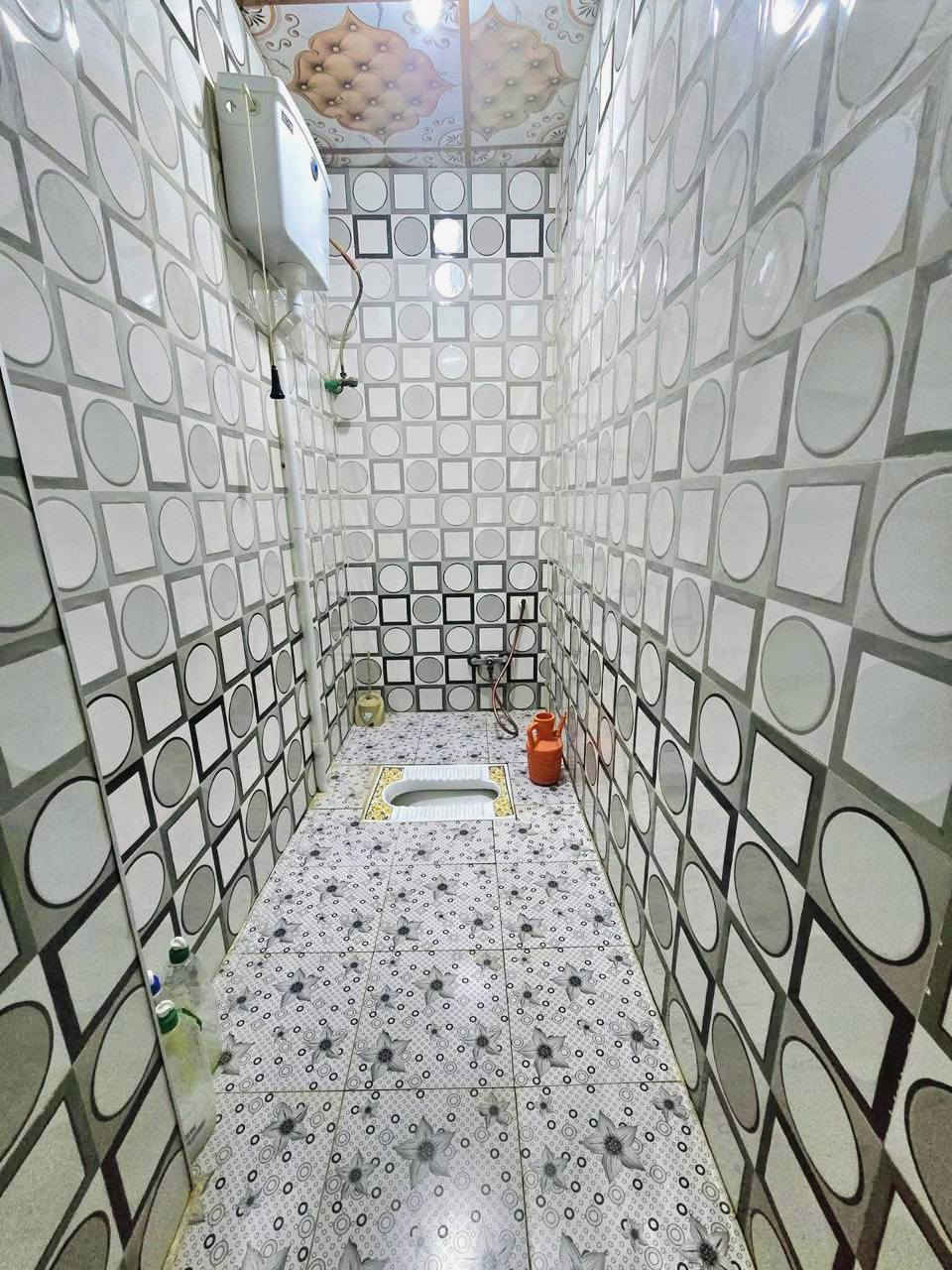 بيت للبيع زراعي.. 🏡🏠
شارع تبليط قريب للطابو... 📣 
الموقع: خنيطله 🌐
التفاصيل..  طابوگ كونكريت سراميك بناء حديث.. 
غرفتين صاله وهول  مطبخ ديوانيه صحيات داخليه خارجيه 
.. 
المساحه: 300م.. 
الموقع: مميز شارع تبليط قريب ع الشارع العام 
السعر خاص او *********** سعر مناسب  

نستقبل كافة العروض طابو زراعي 📢📣
الله يرزق ويوفق الجميع..
