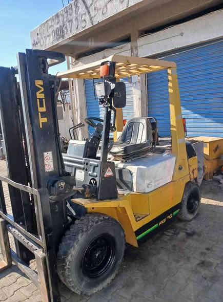 رافعه شوكيه نوع تي سي ام ياباني حموله طنين بانزين كير عادي ***********
