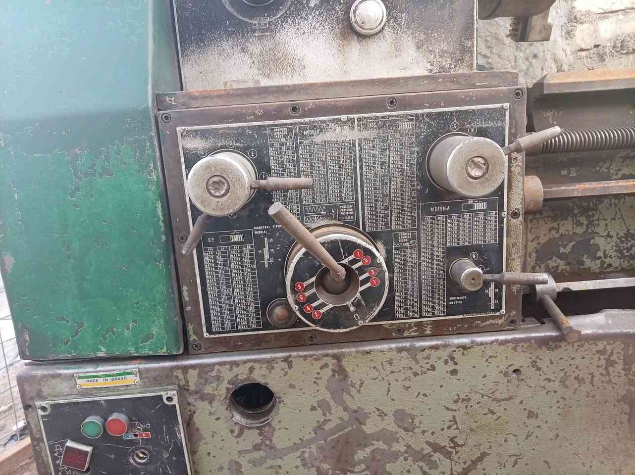 تورنه برازيليه متر وربع تفر ٥٢مكاني نجف ***********صالح الكلابي
