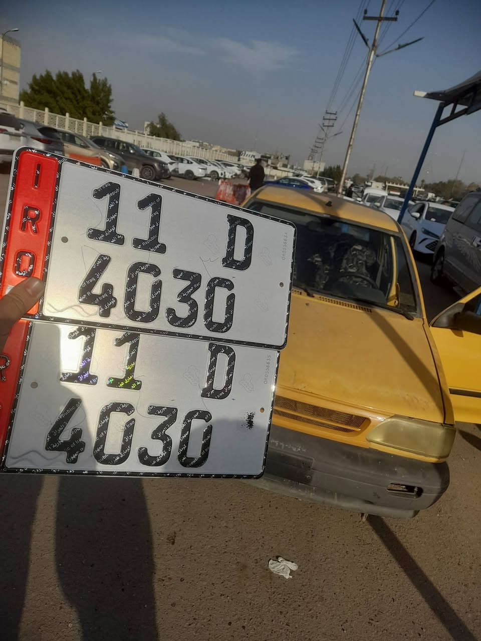 سلام عليكم سايبا للبيع
السيارة شغالة وتمشي 

ابيع سيارة رقم فقط
موديل 2011

رقم بغداد ومميز

مصفرة هيئة وغرامات

وسنوية جديدة ب اسمي 

السعر 20 

***********
