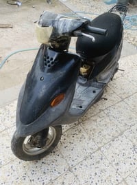 دراجه تسع • أزرق • أوراق باسم