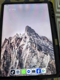 أيباد شاومي ٧ برو مستخدم خمس ايام البطاريه ١٠٠ عدد الشحنات ٥ تفاصيل اك...