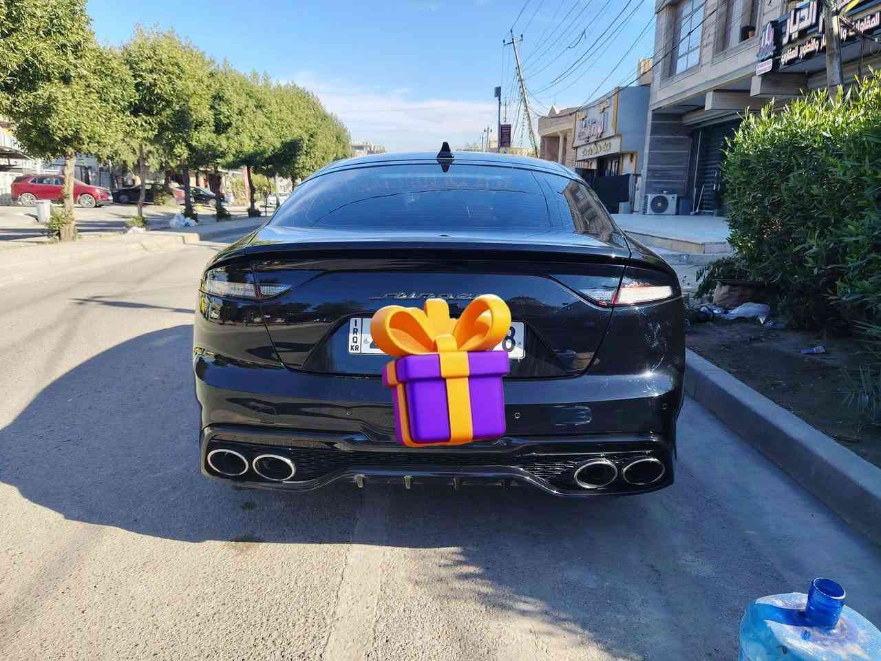 سلام عليكم بيبع او امراوس
كيا ستينكر 2022 Gt 
محرك 6 سلندر تون تيربو 
سياره فول اعلى شي بالستينكر 
داتو شو 
بصمة 
بنوراما 
كشنات تدفئه
مري قلاب + شفط 
لايت داينمك متحرك + زنون بلاد 
جنطة شفط 
صدر امامي + خلفي بالكارتون 
تخم تاير جديد 
بدون اي نقص جاهزة حته دهن مبدل 
رقم ابيل الدولي تحويل ثاني يوم شرط
السياره اكلين بدون حادث بس فتح براقي باب السايق
مكان سياره بغداد السيدية 
السعر 188
***********
